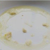 2、蒜香酸辣猪腰,配菜切好备用，形状您随意