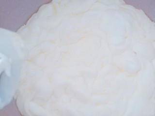 5、过年智胜熊孩子利器☞美味棒棒糖，家庭快手制作,棉花糖完全融化。