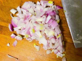 4、冬日暖心菜～羊肉焖黎麦饭,洋葱切末