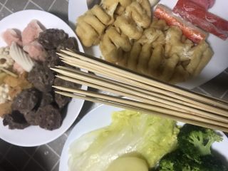 8、钵钵鸡冷串串,开始串串