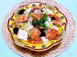 11、螃蟹一锅鲜,其它的美味在螃蟹的搭配下味道发挥到了极致