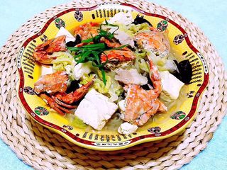 14、螃蟹一锅鲜,螃蟹一锅鲜是宴客必备的拿手大菜噢