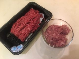 1、意大利肉酱面,猪牛混合的肉酱不一样哦！