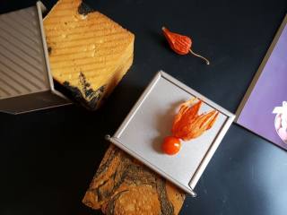 23、黑芝麻酱吐司,23.面包出炉。