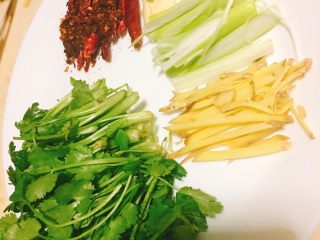 3、辣炒花蛤,配料来一波