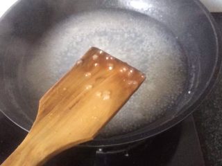 6、干了这杯蔓越莓芒果西米露吧～,大约20分钟后看到周围透明，中间起白芯后关火（每种西米各有不同，时间也各有不同哦）