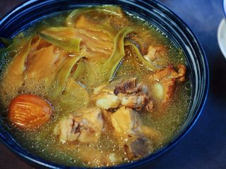 14、霸王花煲猪骨汤,成品。