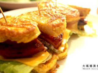 15、你绝对没吃过的螺蛳粉汉堡,成品