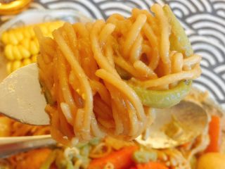 7、拿什么来拯救你闷骚的面——豆角焖面,来～张嘴……