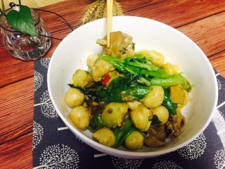 15、家庭版大盘鸡,家庭版的简易大盘鸡出锅咯~