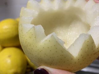 8、冰糖雪梨,挖空