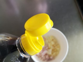 4、凉拌脆藕,生抽