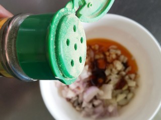 7、凉拌脆藕,胡椒粉