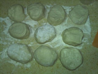 7、山药馒头—冷藏发酵,切割成等大的剂子