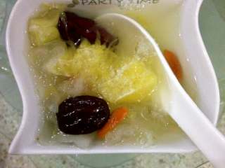 10、止咳润肺银耳羹,来一碗止咳化痰润肺