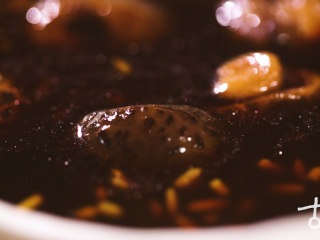 7、【醉香蕈】一颗喝醉的香菇,拯救换季不安的食欲,将香菇腌醉;