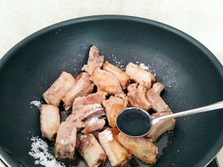 10、家庭版:高升排骨,4勺生抽。