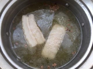 15、给回锅肉找个伴儿➕回锅豆腐回锅肉,焖好的肉肉