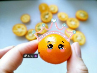 1、金桔膏,金桔用盐水浸泡洗干净