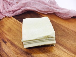 9、#咸味#  地方特色海鲜汤小云吞 ,云吞皮是在超市买的