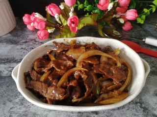 12、家庭版_葱爆小牛排,成品图,香香哒。