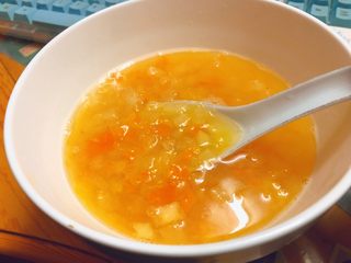 8、金桔雪梨酱,封起来泡水喝，这一碗我加了川贝 最近喉咙不太舒服.