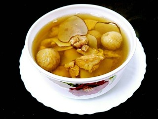 9、海底椰无花果瘦肉汤,成品图