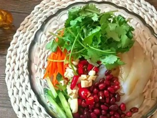 11、凉皮,拌一拌很好吃哦