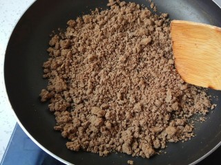 15、宝宝辅食～自制补铁猪肝粉,再次用最小的火烘干