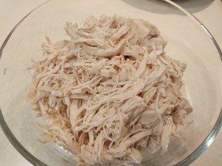 29、台式雞肉飯,雞胸肉拉絲。