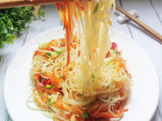 11、素炒粉丝,超级下饭，味道好极了