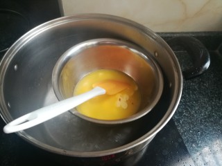 10、神奇的玛德琳,搅拌黄油