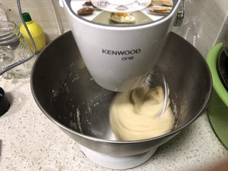 5、法式小餐包（一次发酵法）,然后换到4档继续揉面