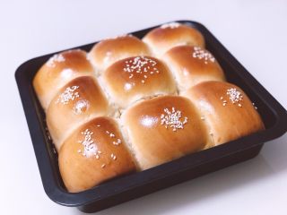 13、法式小餐包（一次发酵法）,出炉～