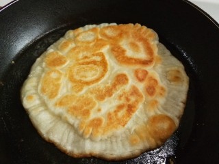 15、冬日暖心菜+冬日暖心太阳糯米饼,翻面很好看吧，金黄黄的看着很香。