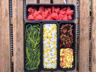 25、超满足便当（19）,装入便当盒