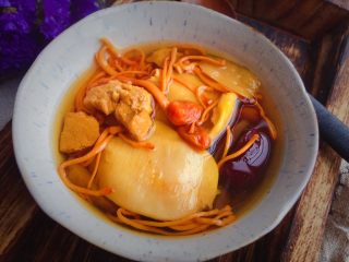 13、虫草花花胶汤,成品。