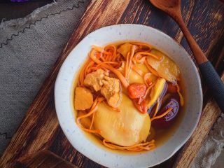 14、虫草花花胶汤,成品。