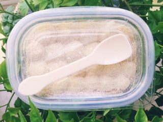 29、家庭版豆乳盒子,盒子自带的勺子,成品完成,可以送亲戚朋友。