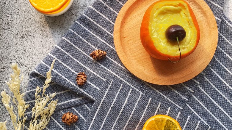 宝宝辅食8M甜橙牛奶蛋羹