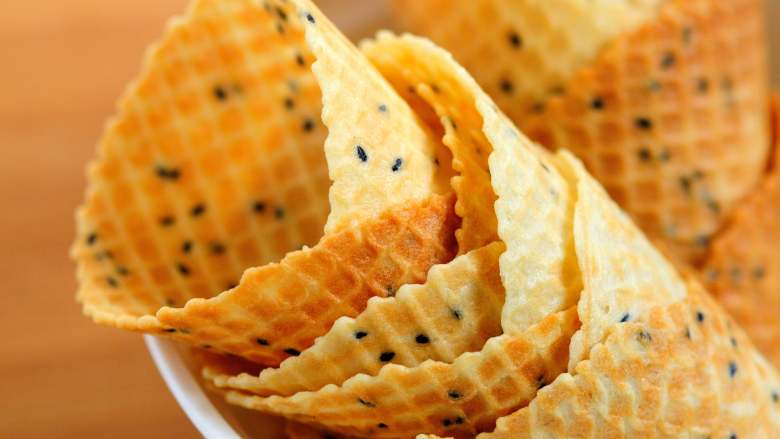 冰淇淋脆皮蛋筒鸡蛋卷无黄油不打发材料简单好操作