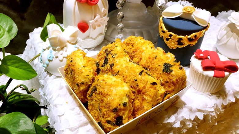 最靠谱的网红蛋糕店里的肉松小贝