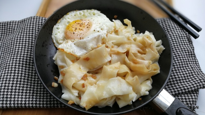 一人食手擀宽面