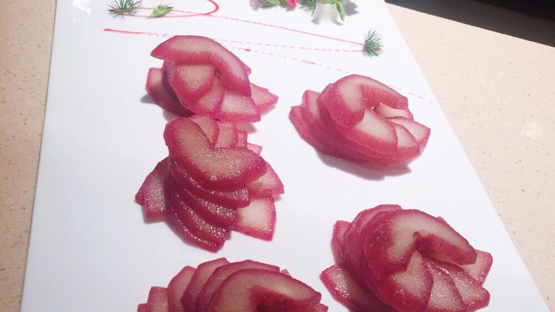 清肺润喉甜品红酒雪梨