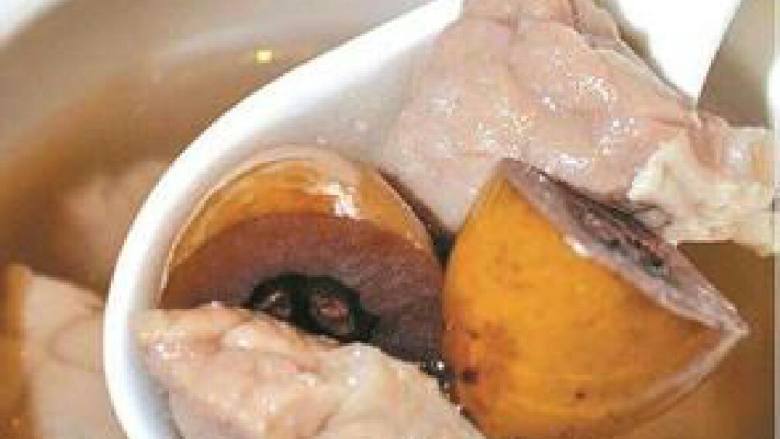 橄榄炖猪肺清肺止咳汤