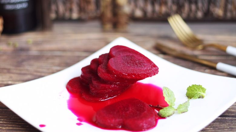 米醋浸甜菜根营养美味佐餐小菜