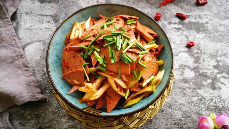 懒人料理凉拌酸爽猪肝