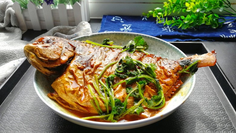 家庭版红烧鲳鱼