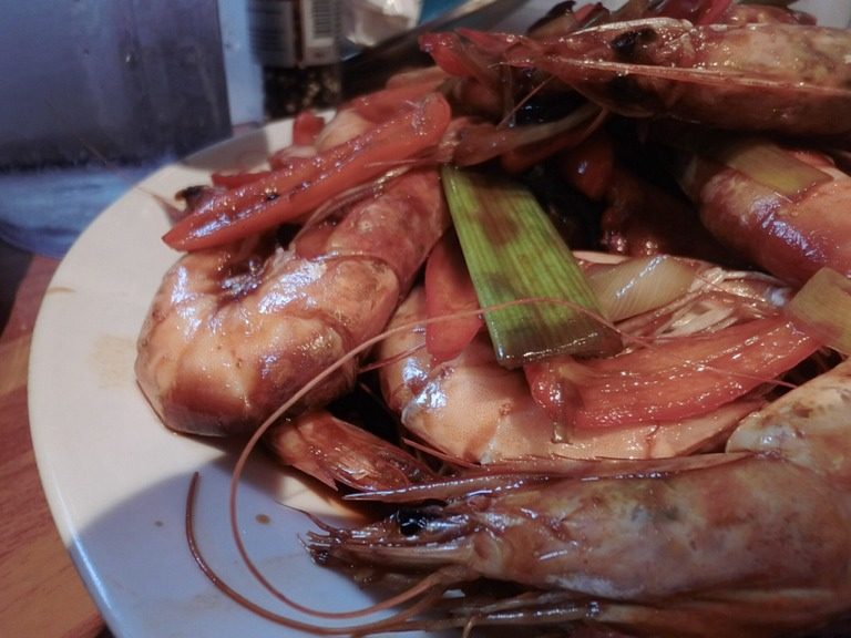 洛氏新煮义黄焖大虾