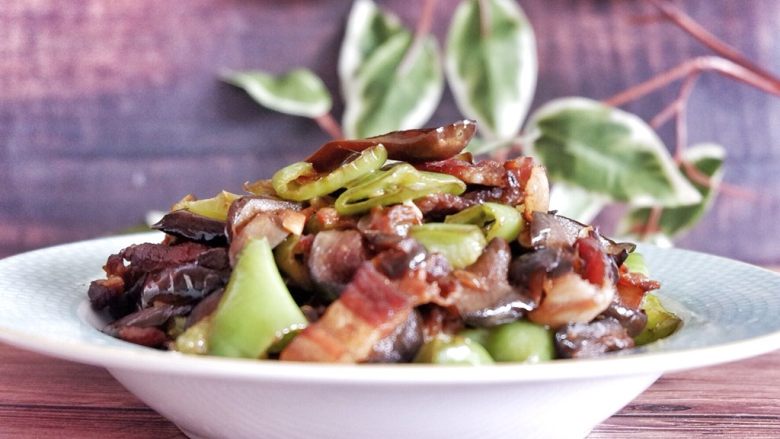 家庭版五花肉闷茄子无水版